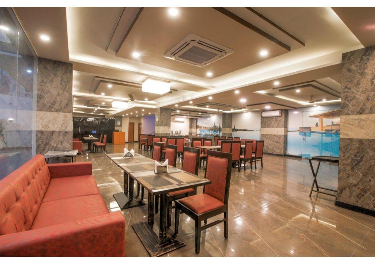 Kusum House Bed & Breakfast Greater Noida Dış mekan fotoğraf
