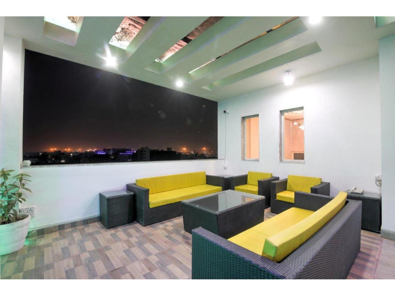 Kusum House Bed & Breakfast Greater Noida Dış mekan fotoğraf